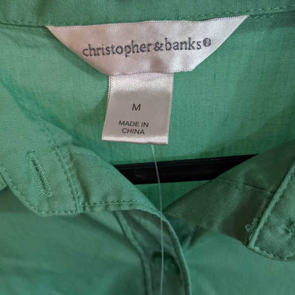 NWOT Christopher & Banks Solid Green Shirt Collared Top Button Womens Size M - Picture 7 of 7